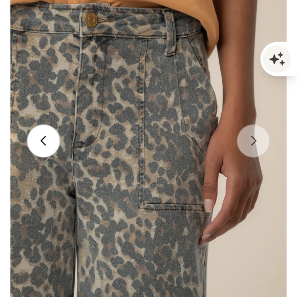 KUT Ashton High Rise Wide Leg Barrel Jeans - Picture 11 of 11